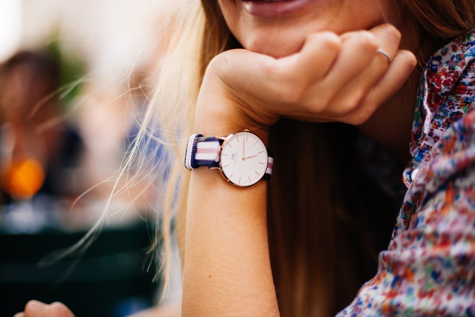 彼女に喜ばれる！プレゼントに人気のレディース腕時計！ | TANP（タンプ）