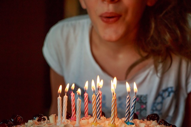 娘が喜ぶ誕生日プレゼントはこれ！年代別ランキング発表 | TANP