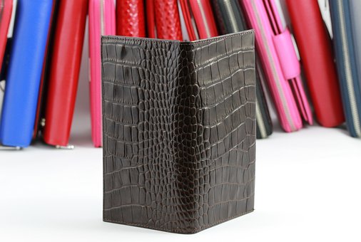 祝還暦！60歳を記念して人気のおしゃれなお財布をプレゼントしよう♪