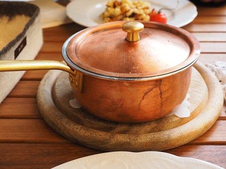 結婚祝いに最適な「鍋」特集！