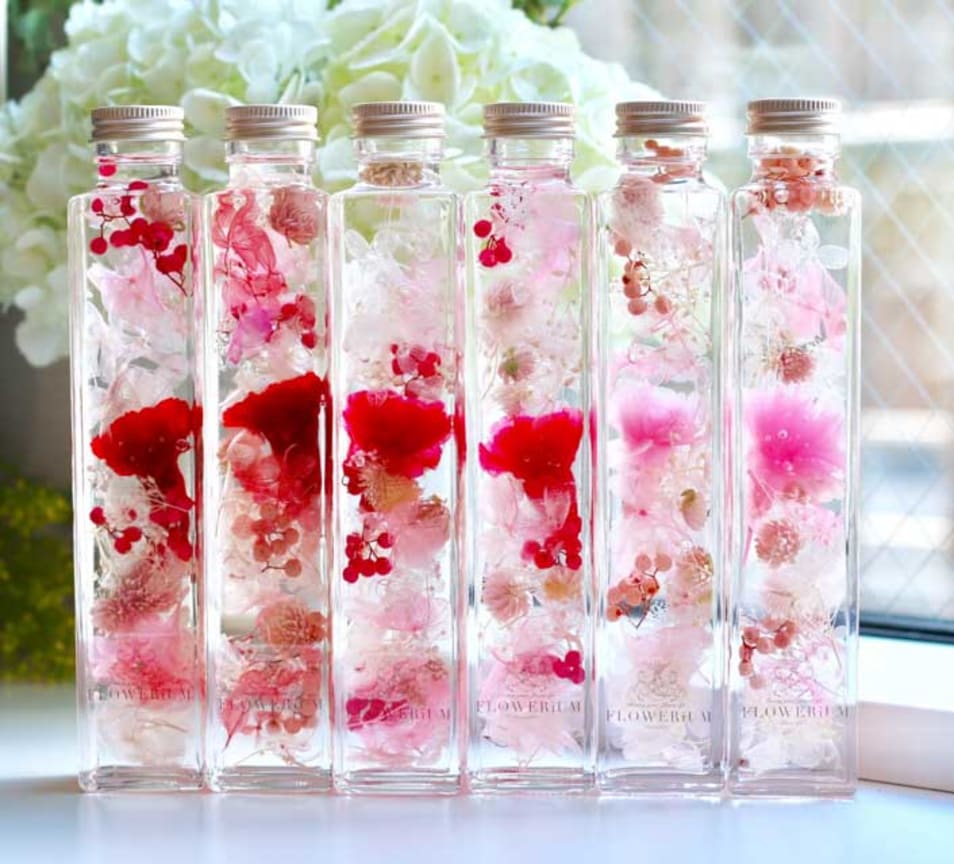 ハーバリウム japanese【つまみ細工付、ほんのりラベンダー桜ボトル 