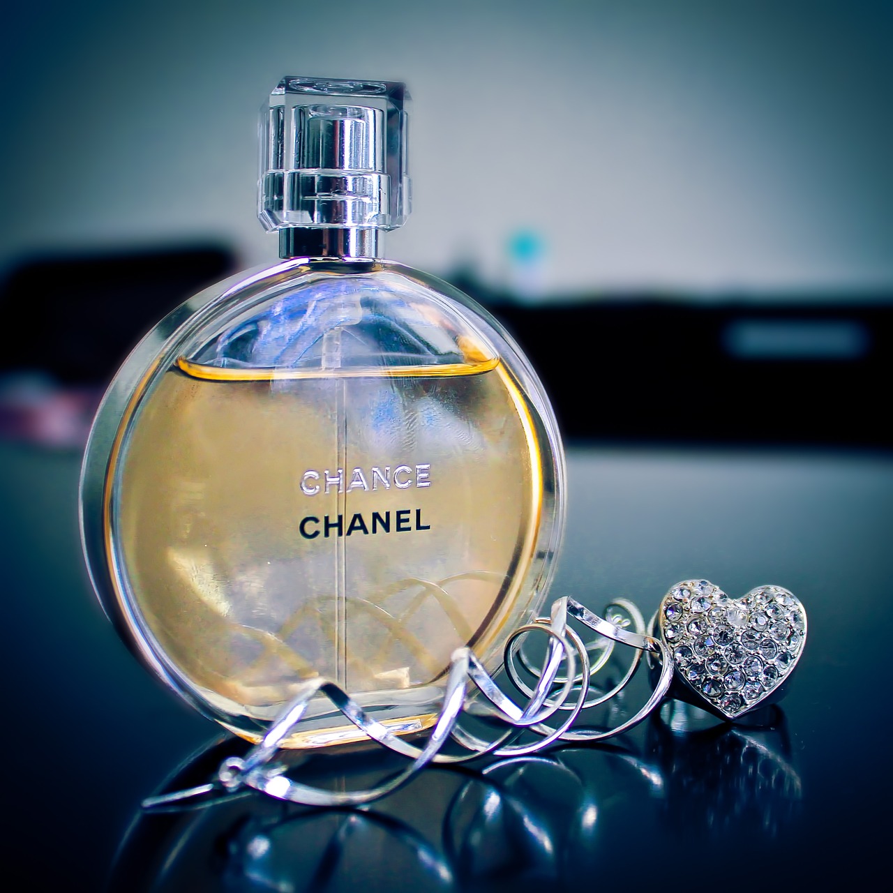 CHANELの香水ネイルカラー・マニキュア