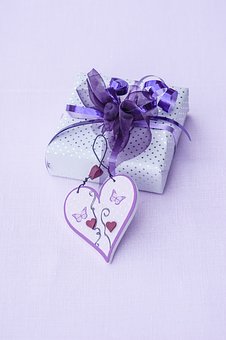 2000円前後で相手を満足させる‼︎誕生日プレゼント特集