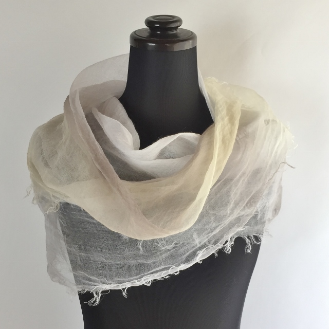 麻100% ぼかし染ラミー薄羽ストール　S