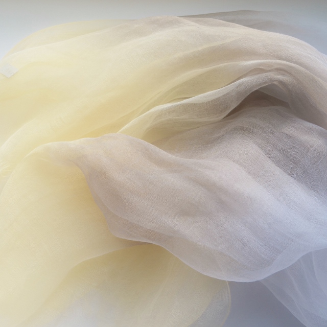 麻100% ぼかし染ラミー薄羽ストール　S