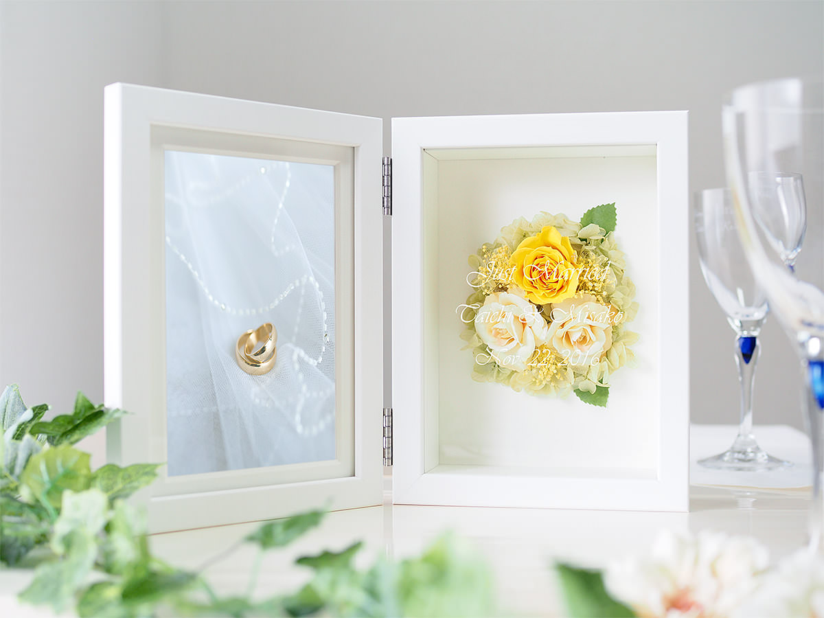 【名入れギフト】プリザーブドフラワー フォトフレーム