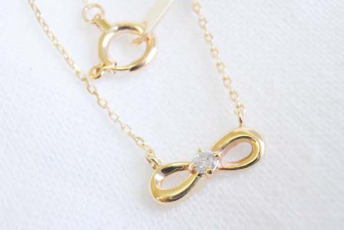 ダイヤモンドネックレス-リボン