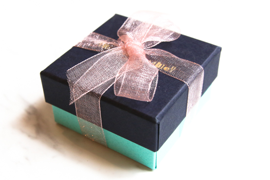 ダイヤパターンフープピアス/イヤリング