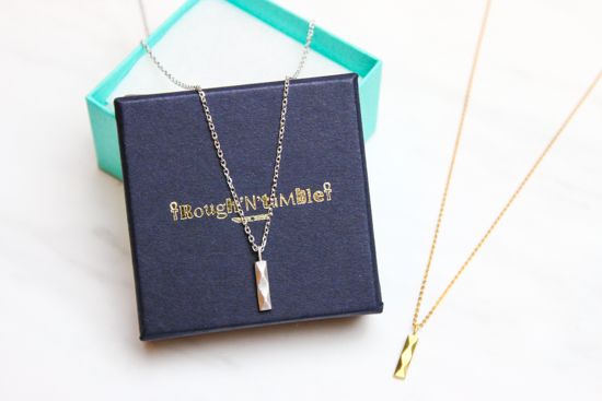 ダイヤパターンネックレス1