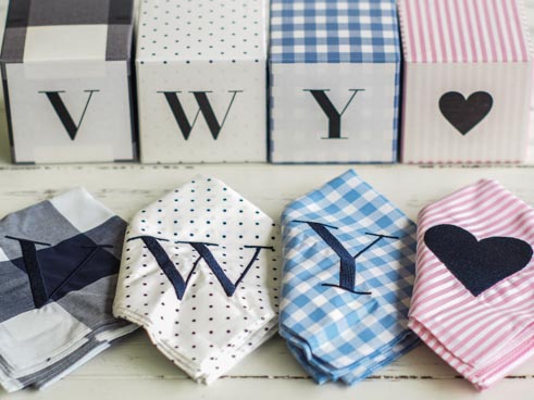 Cotton　イニシャルハンカチ