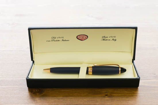 文房具 - 誕生日