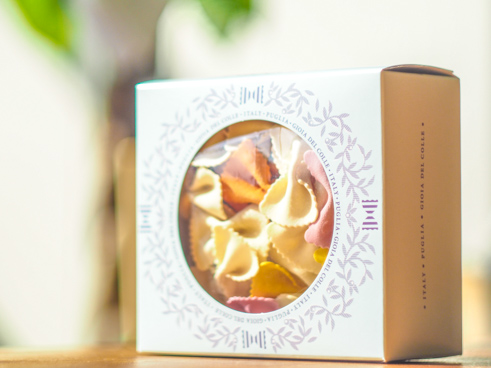 蝶とハートのこだわりパスタ麺［スリーブタイプ］