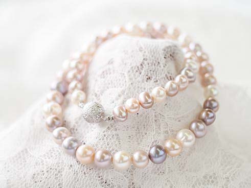 マルチパールのネックレス