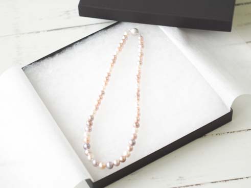 マルチパールのネックレス