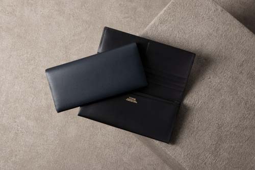 キップ水シボ 長財布