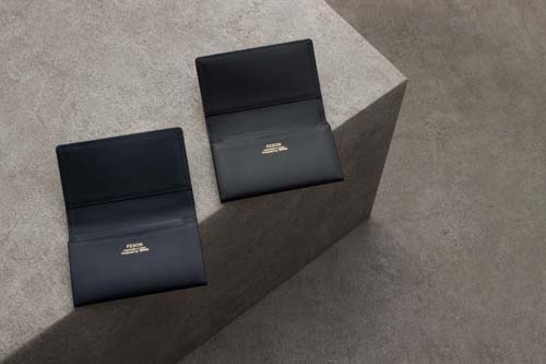 キップ水シボ 名刺入れ