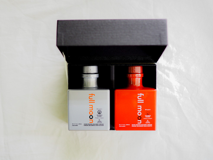 フルムーン 2個セット(ホワイトバルサミコ12年熟成・ブラックバルサミコ12年熟成)