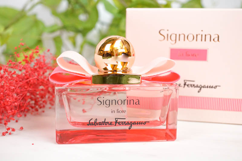 フェラガモ シニョリーナ イン フィオーレ EDT SP 50ml Salvatore Ferragamo SIGNORINA