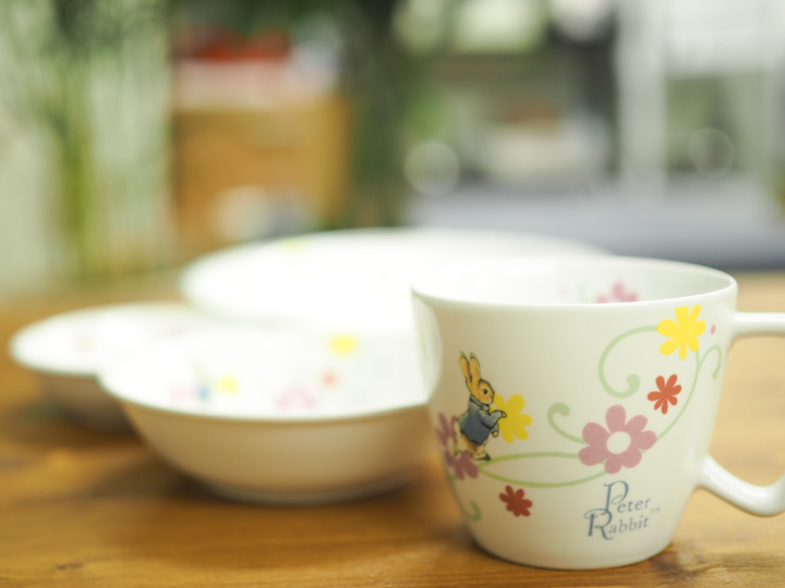 ピーターラビットの食器4点セット