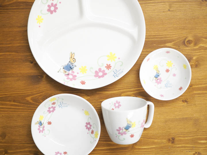 ピーターラビットの食器4点セット