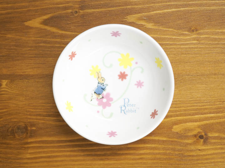 ピーターラビットの食器4点セット