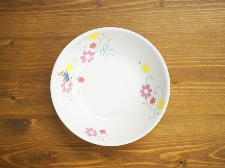 ピーターラビットの食器4点セット