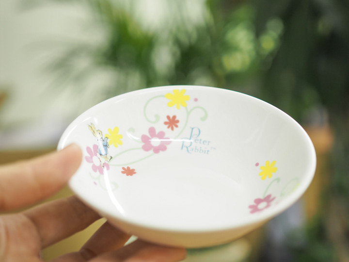 ピーターラビットの食器4点セット
