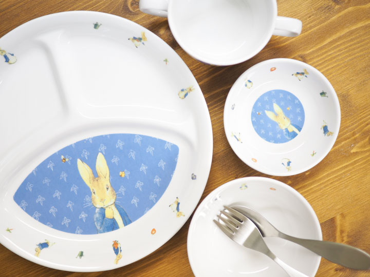 ピーターラビットの食器＆スプーンフォークセット