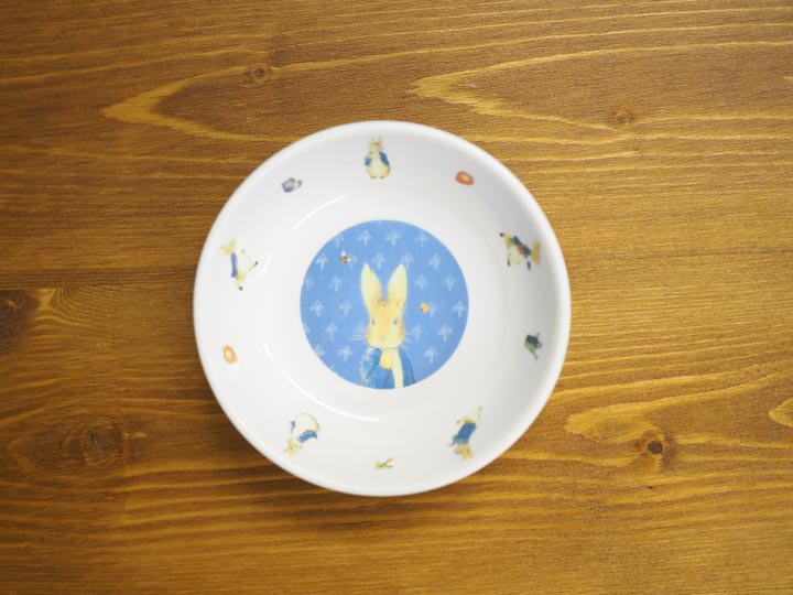 ピーターラビットの食器＆スプーンフォークセット