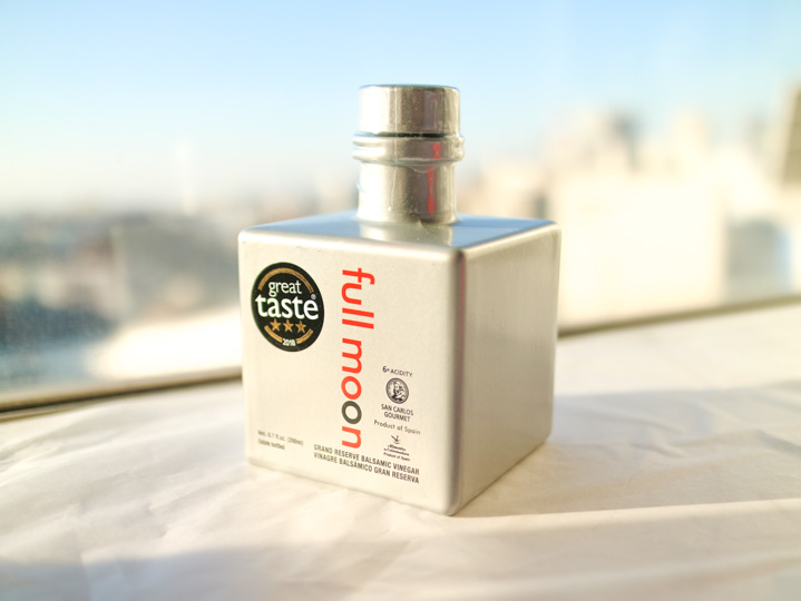 フルムーン3個セット(ホワイトバルサミコ12年熟成・ブラックバルサミコ12年熟成・オリーブオイル)