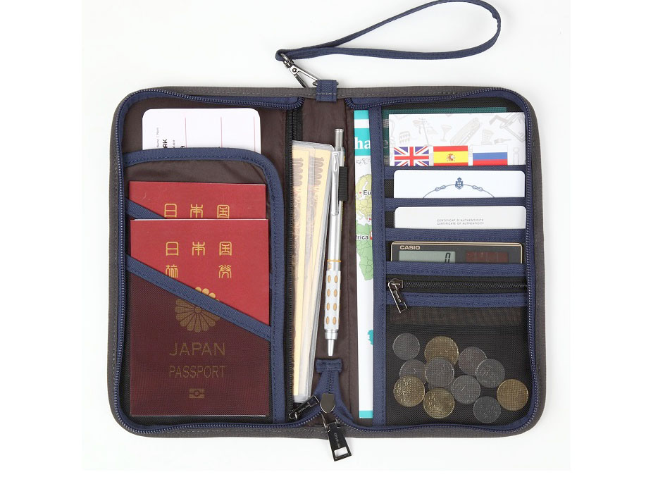 パスポートケース