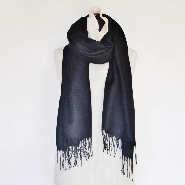 シルクカシミヤ大柄ペイズリージャカードストール　ブラック