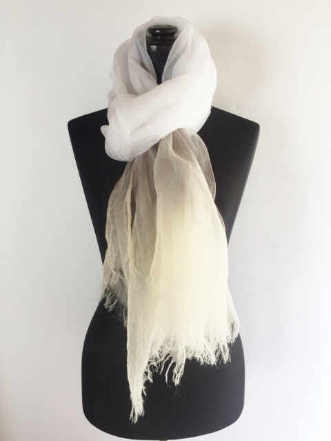 麻100％ ぼかし染ラミー薄羽ストール　L