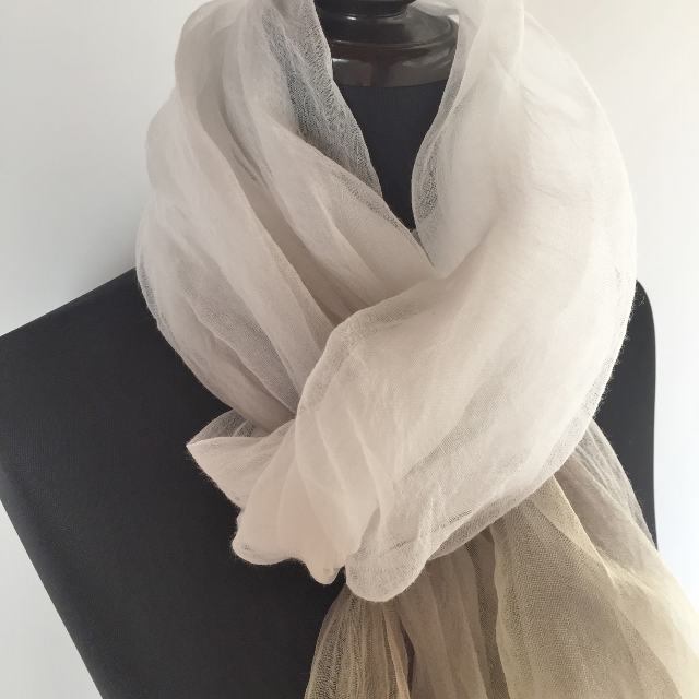 麻100％ ぼかし染ラミー薄羽ストール　L