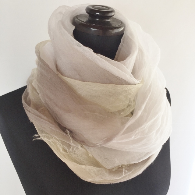 麻100％ ぼかし染ラミー薄羽ストール　L