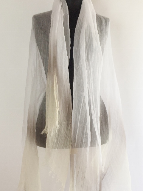 麻100％ ぼかし染ラミー薄羽ストール　L