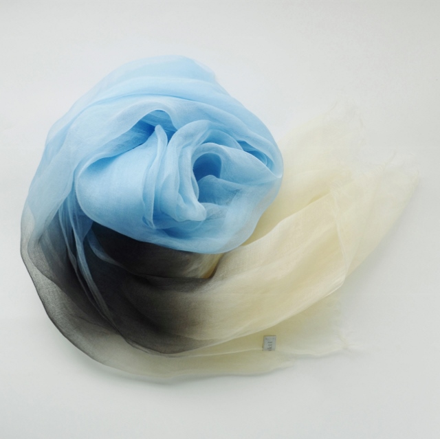 麻100％ ぼかし染ラミー薄羽ストール　L