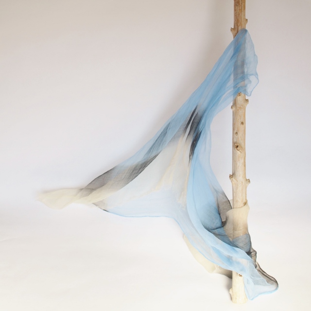 麻100％ ぼかし染ラミー薄羽ストール　L