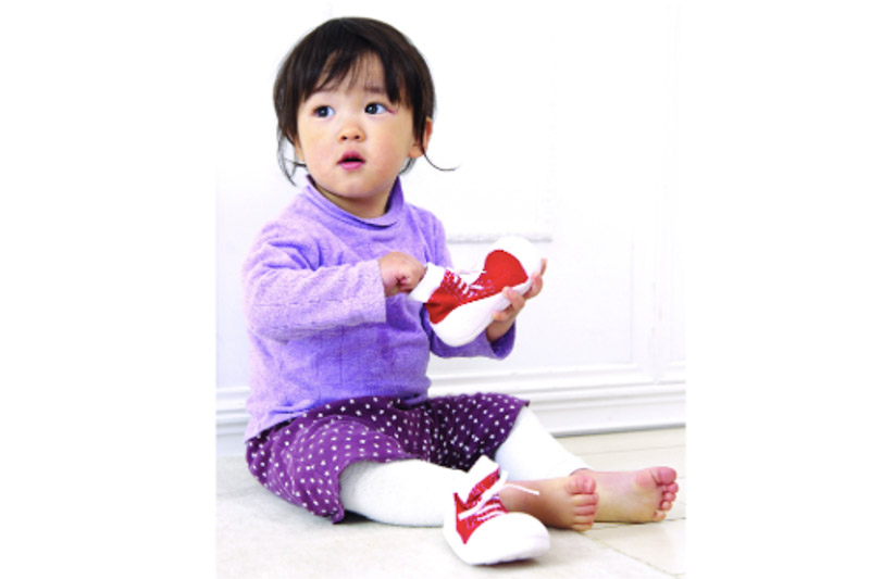 子供用シューズ-sneakers