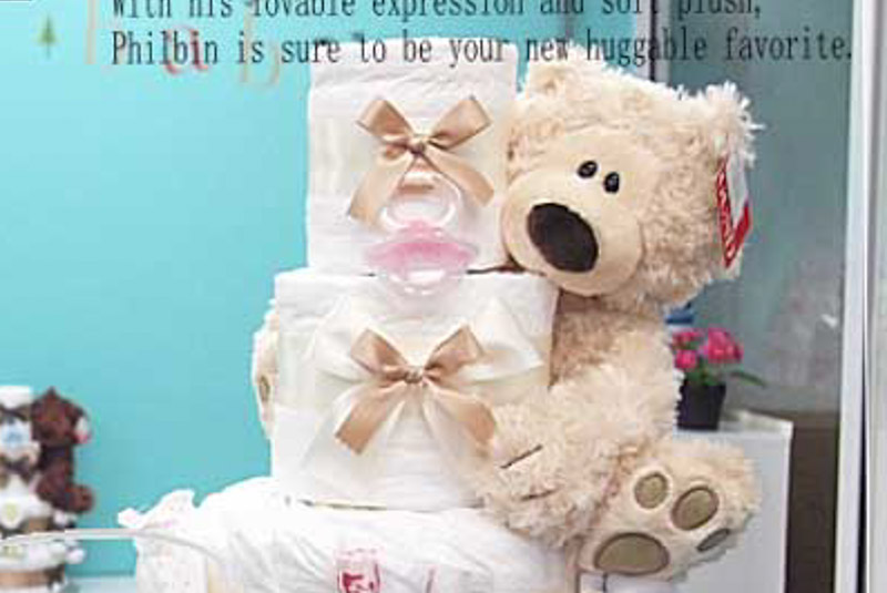 出産祝いギフト４段おむつケーキ　フィルビンＢＩＧぬいぐるみ