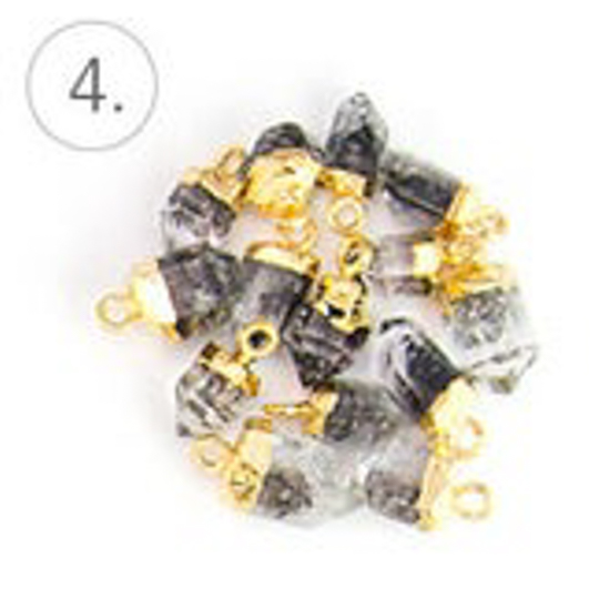 誕生石Y字ネックレス