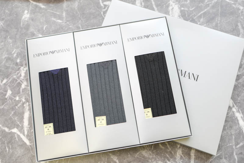 オールシーズン向けソックス