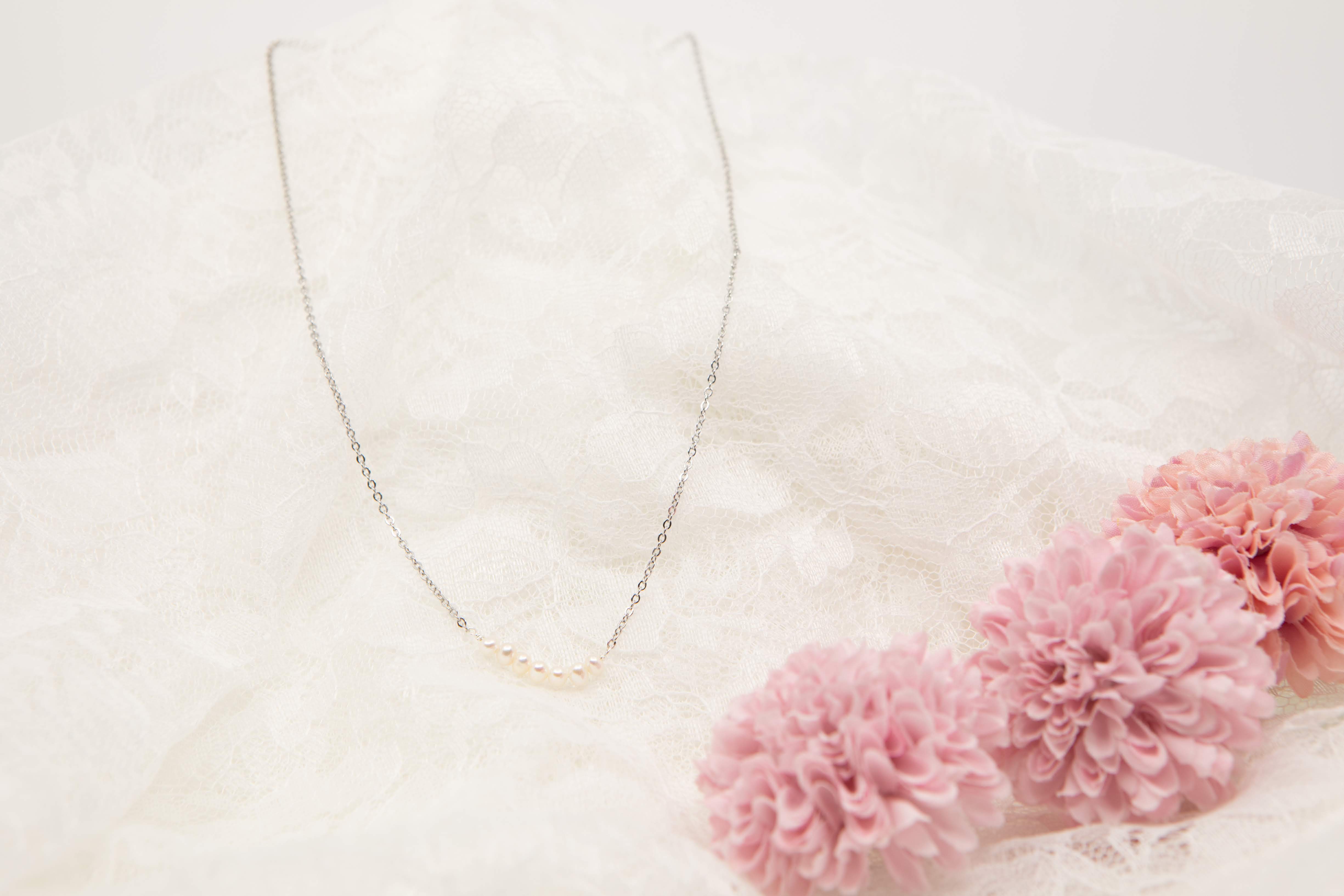 ベビーパールのネックレス