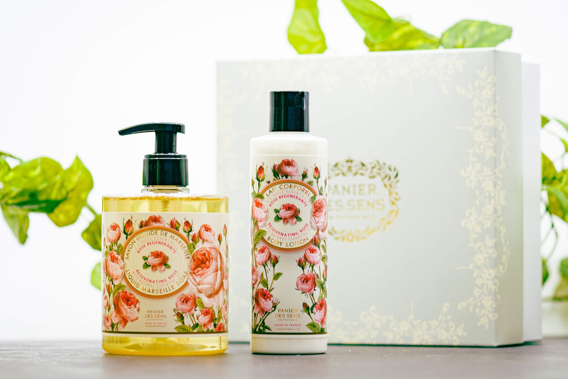 エッセンシャルズ ボディーケアギフトセット