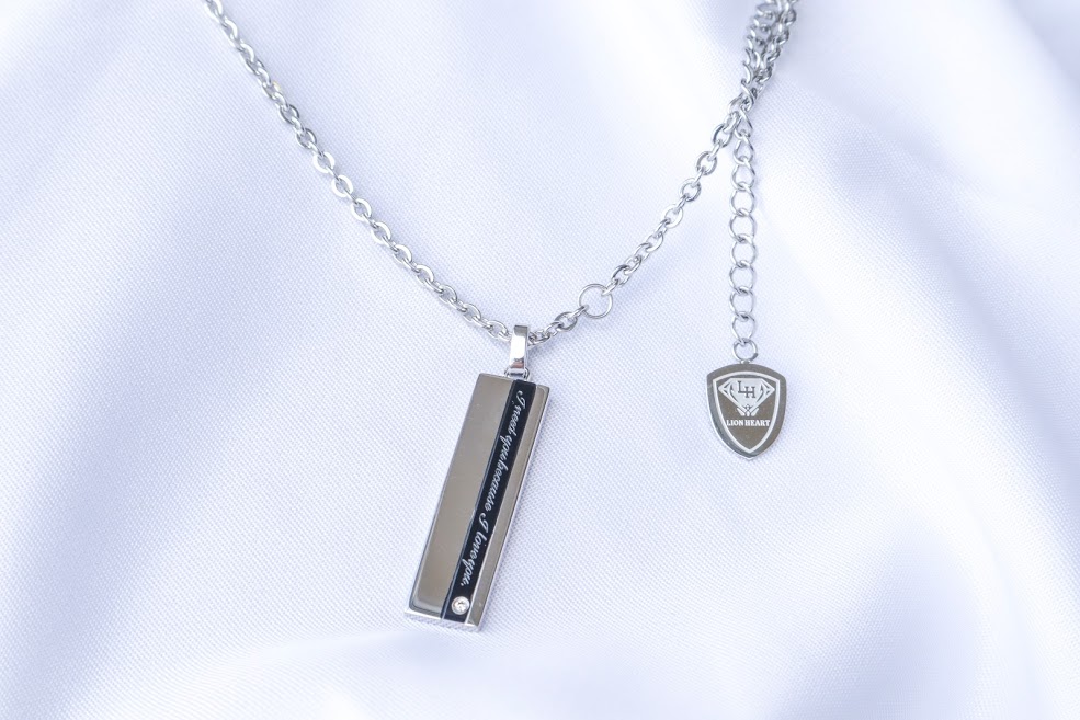 LION HEART プレートペンダント ステンレスネックレス