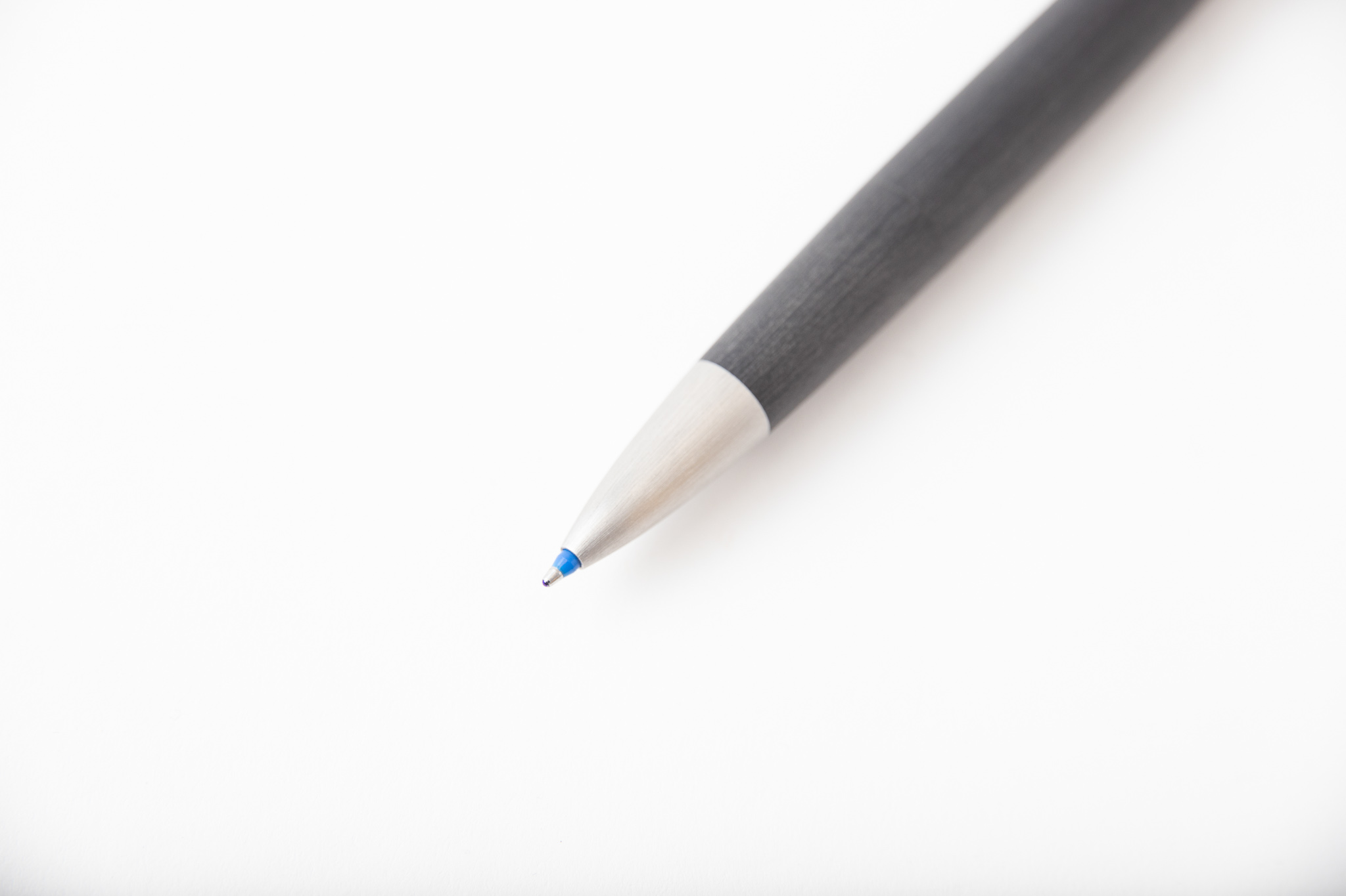 【LAMY】 2000 L401 ４色ボールペン