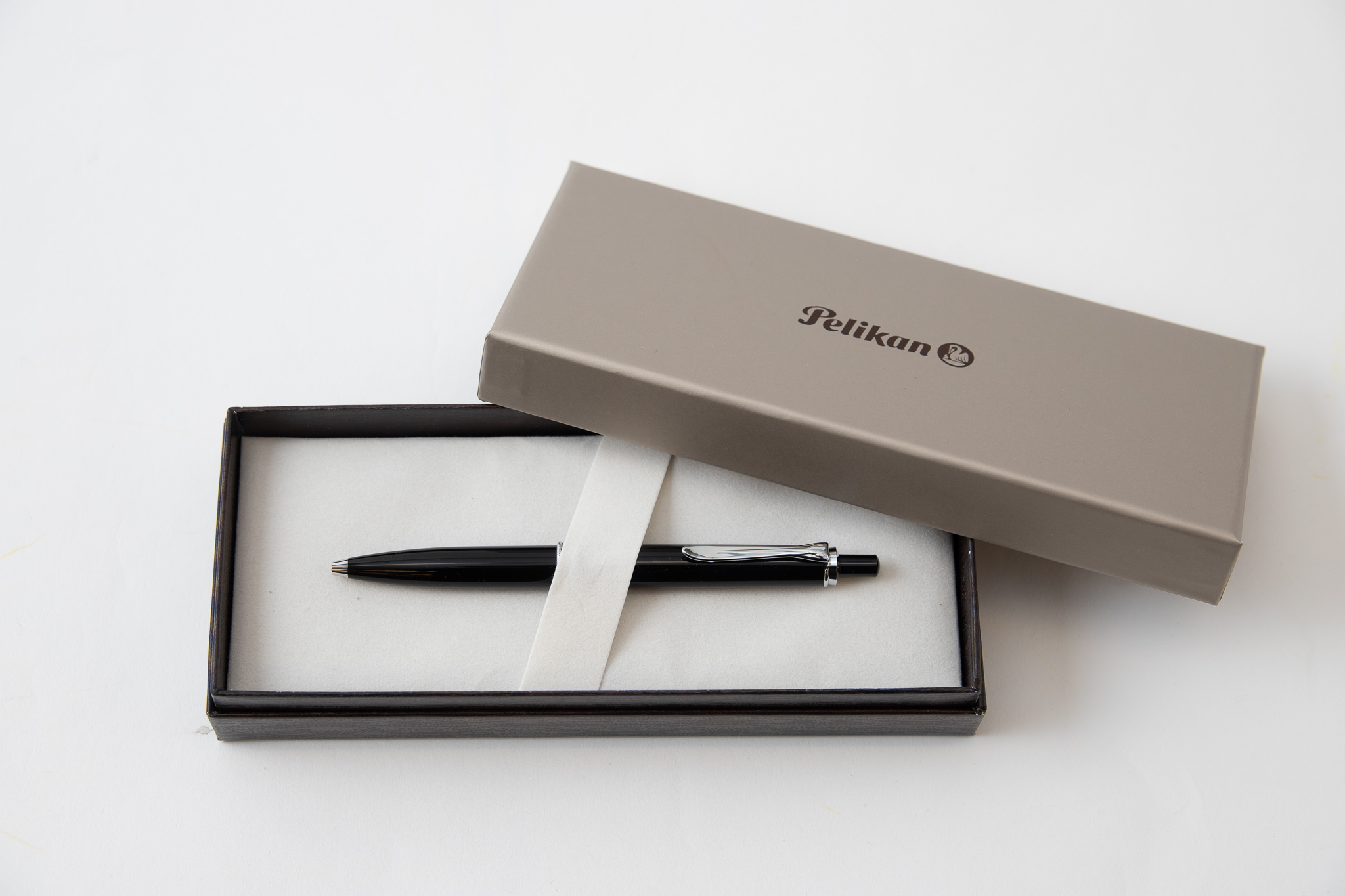 【Pelican】 スーベレーン K205ボールペン黒