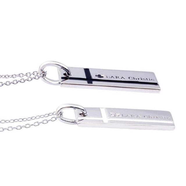 ペアネックレス ノーブル クロス ララクリスティー