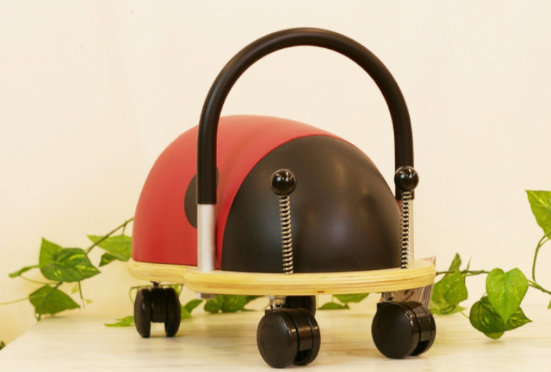 乗り物おもちゃ てんとう虫 L