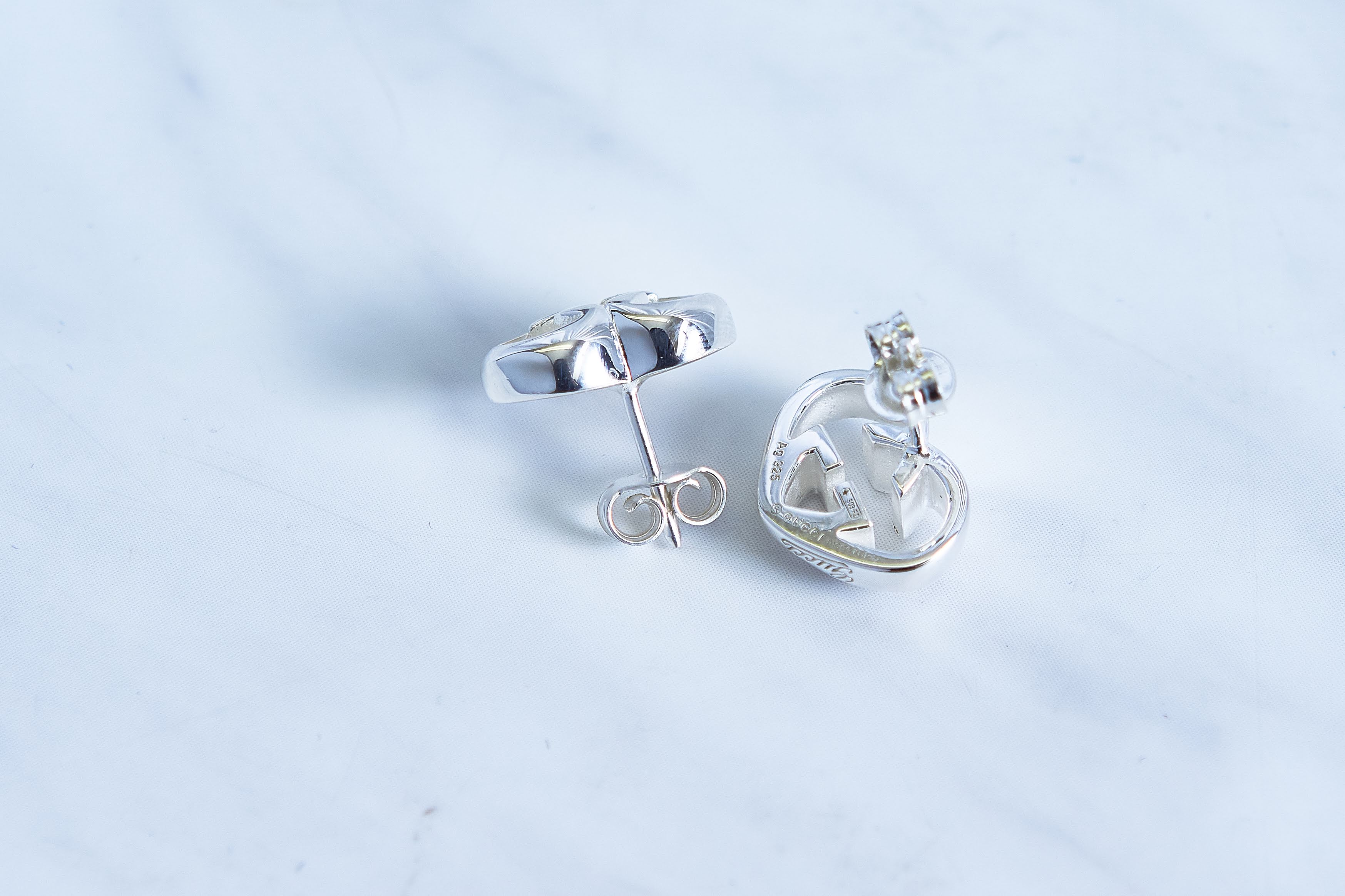 ハートシェイプ インターロッキング Gモチーフ ピアス